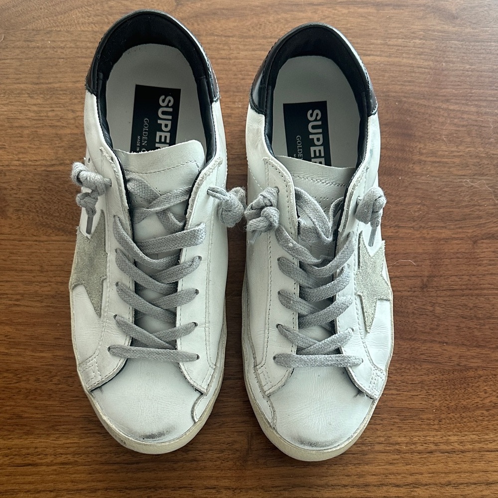 🪿Golden Goose White and Gray Sneakers